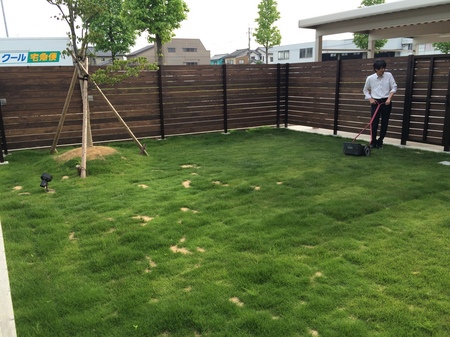お庭の芝のメンテナンス方法 富山の家づくり リフォーム応援ブログ